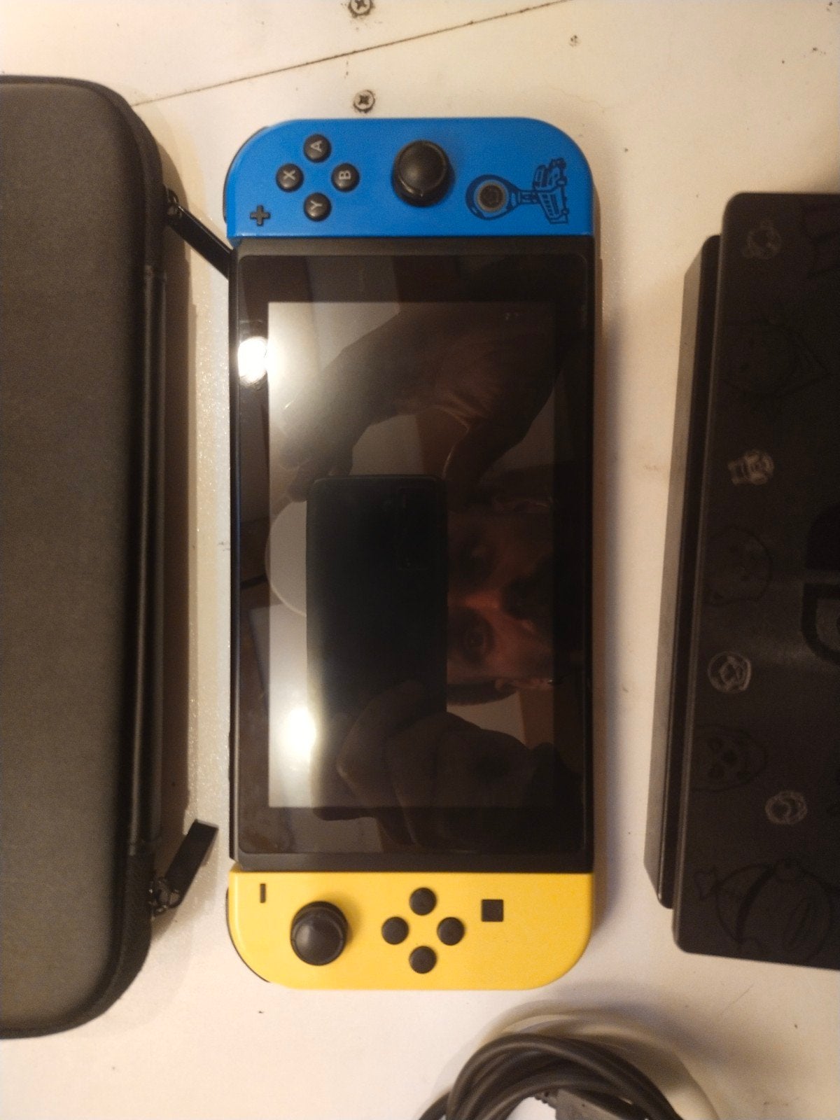 Nintendo Switch, Enlèvement, Utilisé, Avec 1 manette