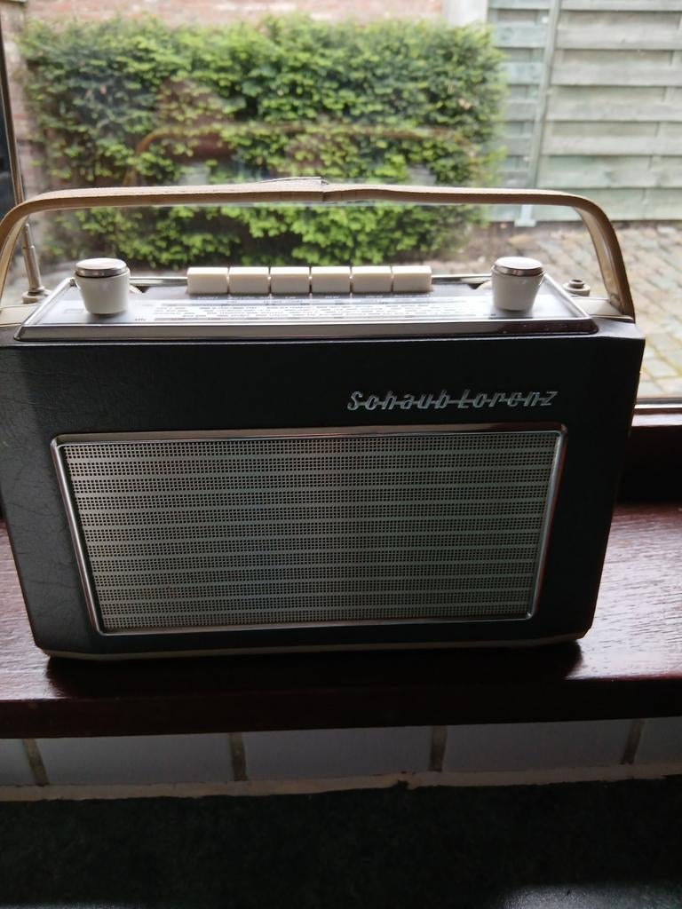 Draagbare radio 1953 werk nog!!, Enlèvement, Utilisé, Transistor
