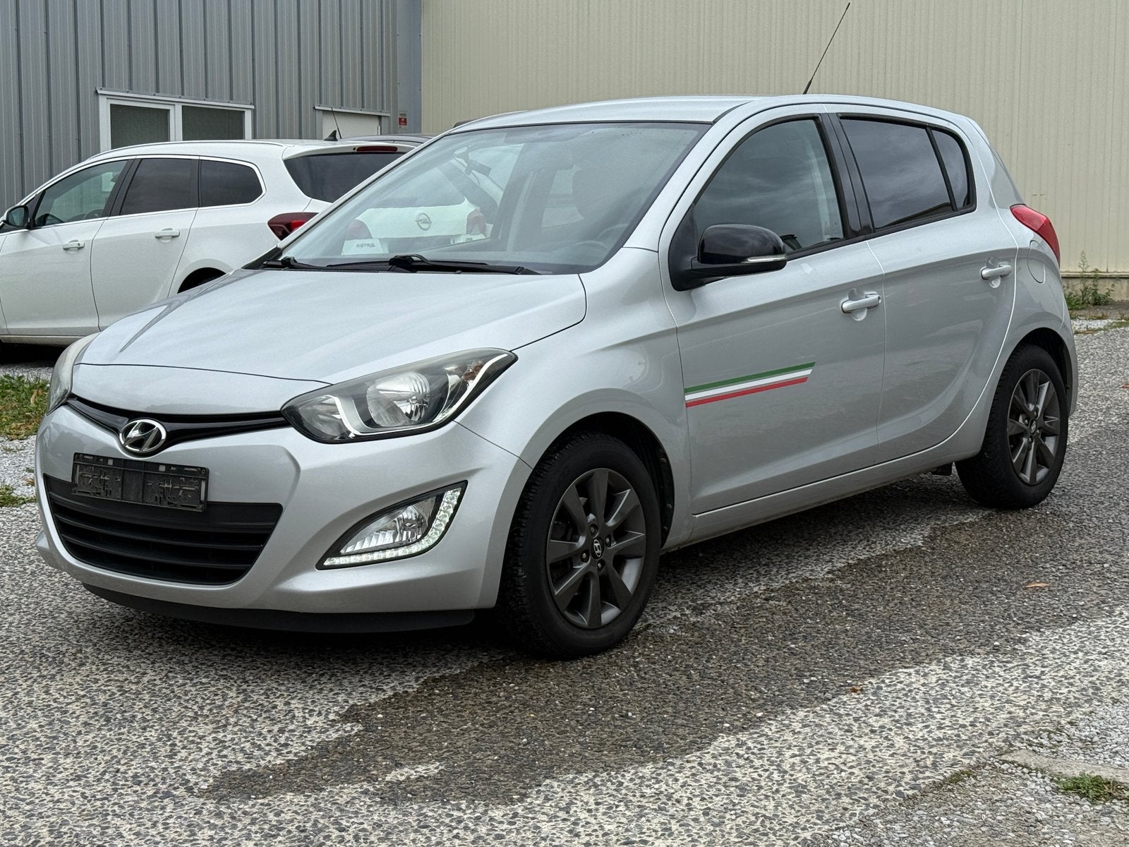 Hyundai I20 1.2i 5portes 2015 Airco, Achat, Entreprise, Boîte manuelle, Noir