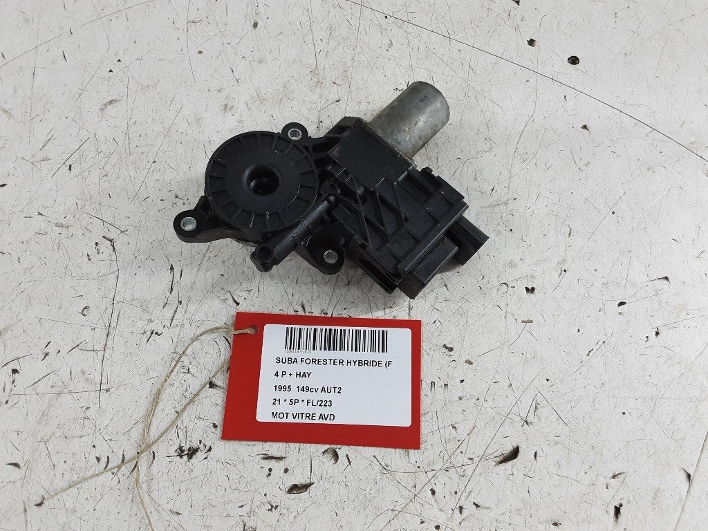 MOTEUR LEVE VITRE ELECTRIQUE AVANT DROIT Forester (SK), Subaru, Mevr. I. Hauben, Utilisé, Avant
