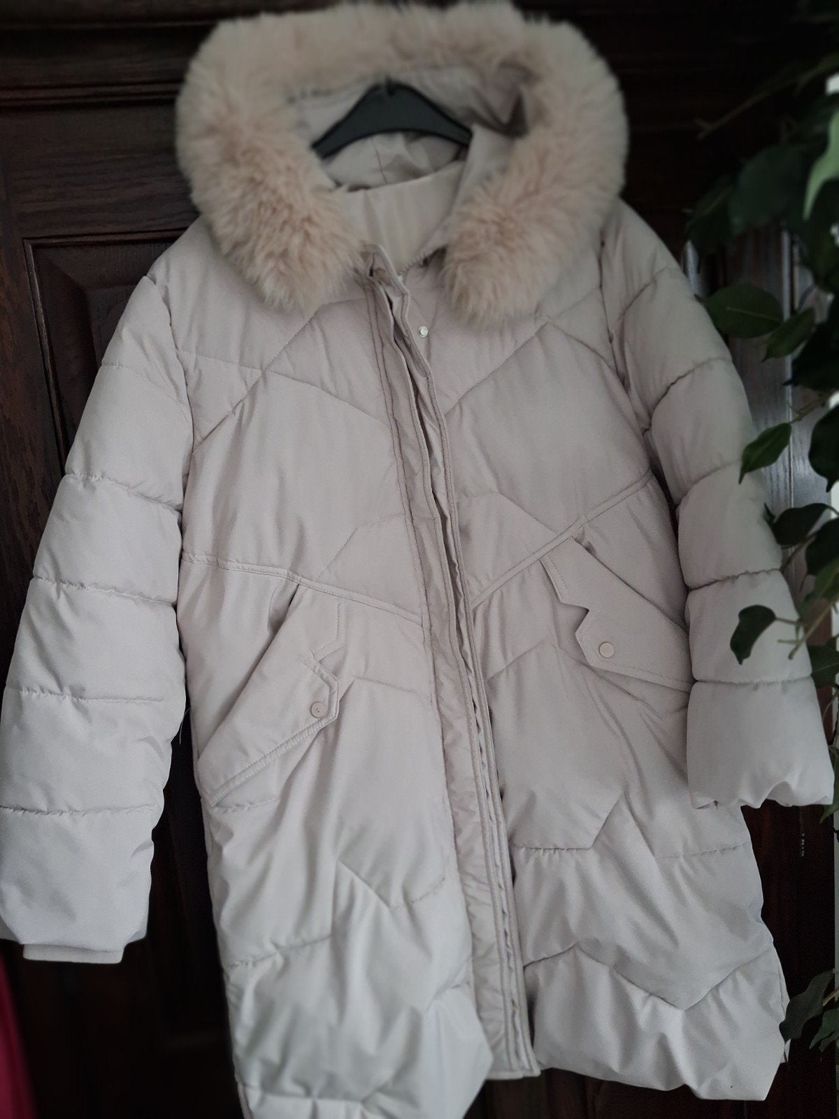 très belle veste beige pour femme à capuche et fourrure amov, Vêtements | Femmes, Enlèvement ou Envoi, Porté, Taille 46/48 (XL) ou plus grande