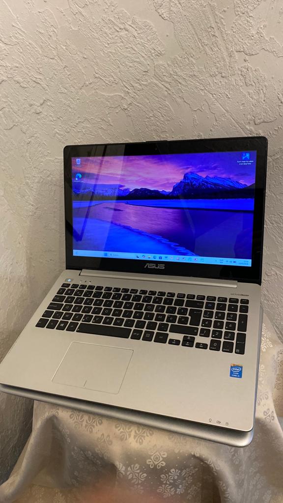 Laptop asus 15 inch i5 ssd, Ophalen of Verzenden, Zo goed als nieuw, 15 inch, SSD