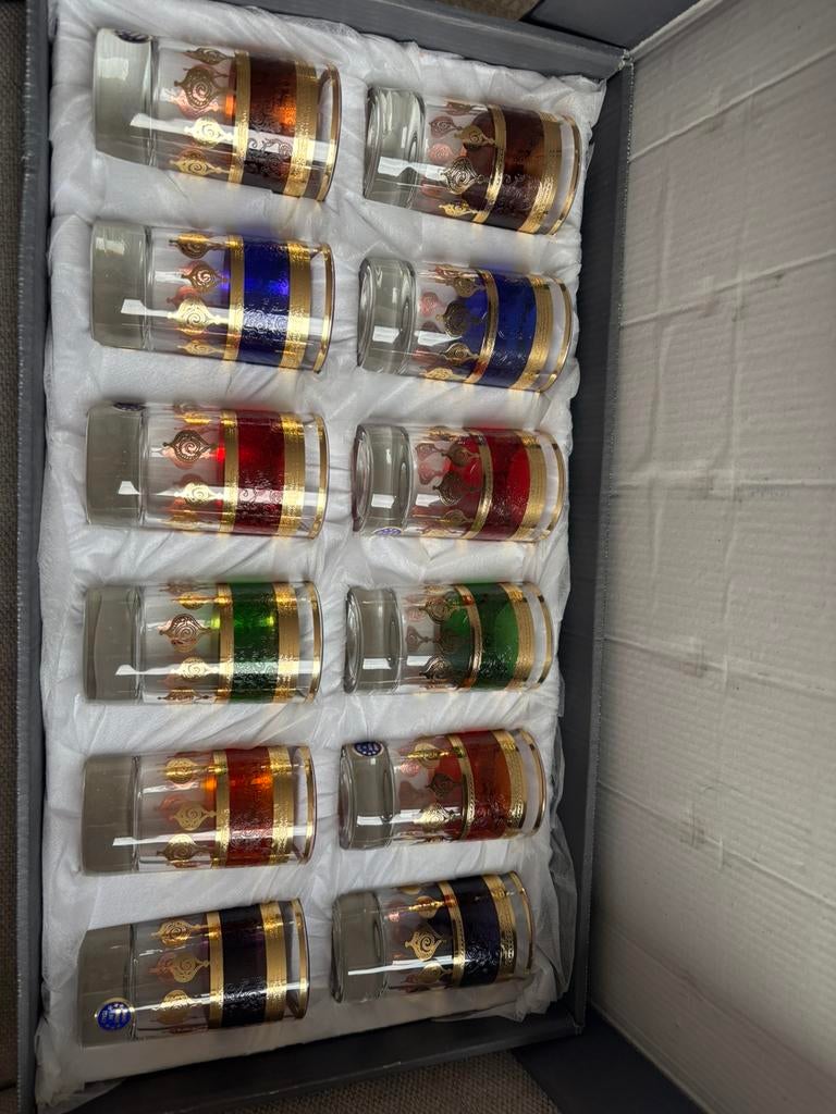 Nieuwe kristallen theeglazen, Ophalen, Zo goed als nieuw