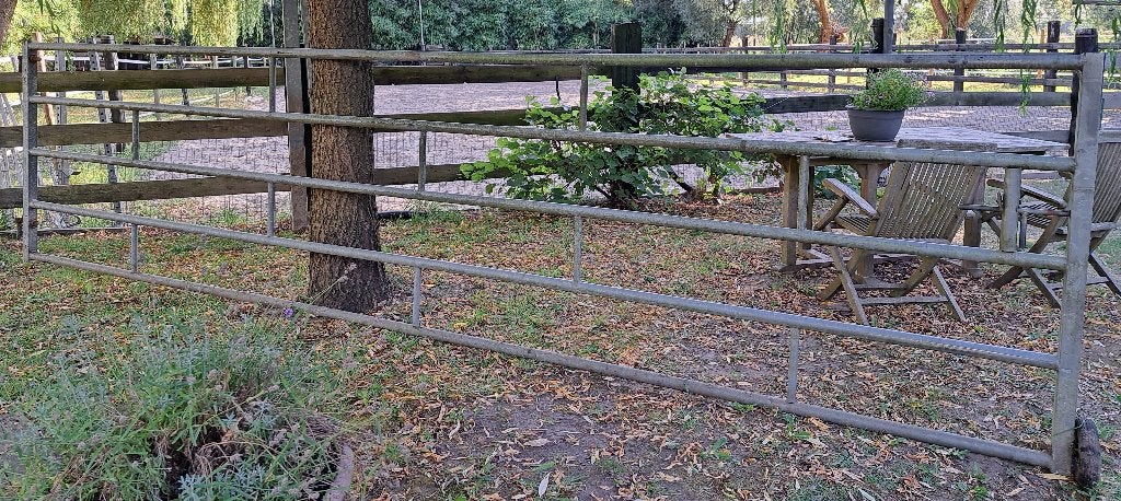 weidepoort 5m en 2 bevestigingspalen, gegalvaniseerd, Tuin en Terras, Tuinpoorten, Ophalen, Gebruikt, Draaipoort