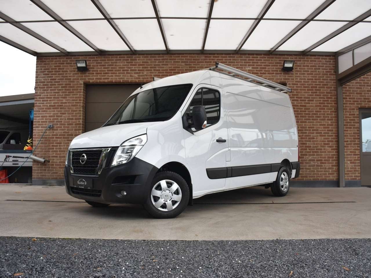 Nissan Interstar 2.3 DCI 33 L2H2 3 ZIT / IMPERIAAL / CARPLA, Auto's, Bedrijf, 5 deurs, Te koop, https://public.car-pass.be/vhr/4c0e3f1c-afec-4124-8879-07a6c62caa61