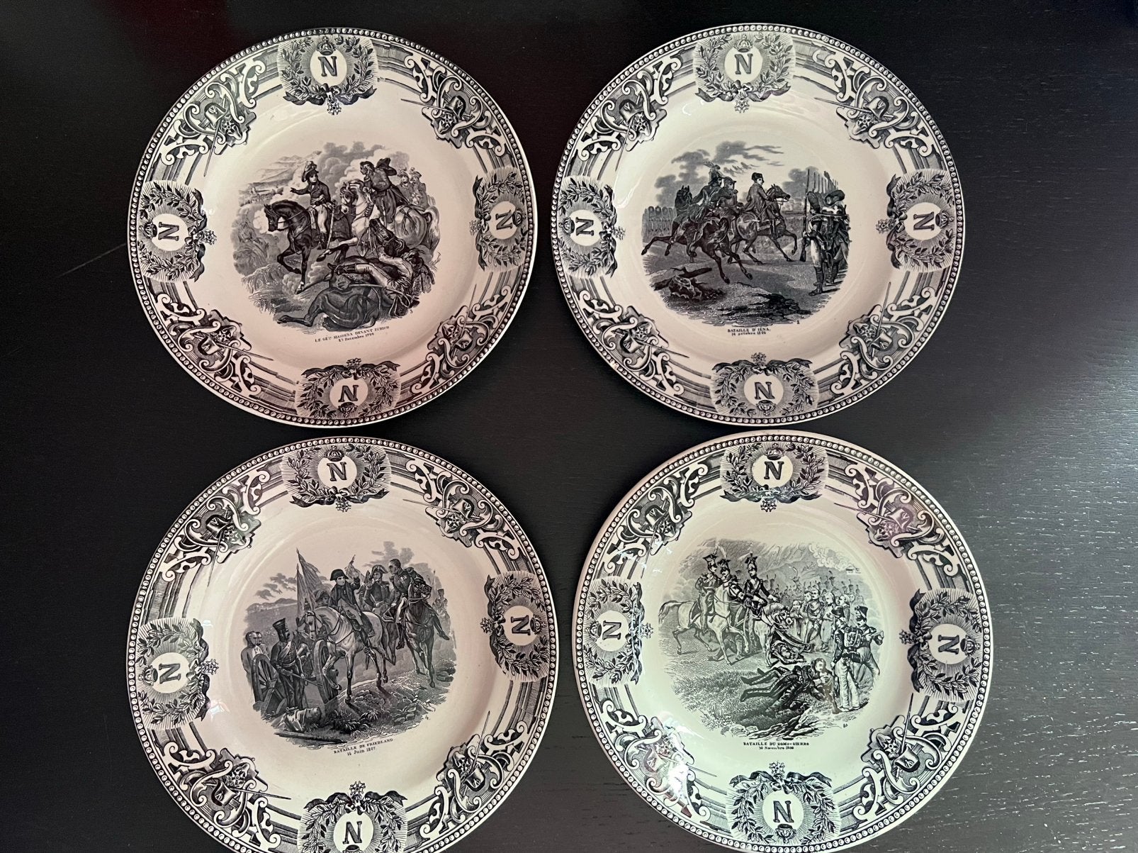 Set de 4 assiettes décoratives Napoléon - Belgique, Enlèvement ou Envoi