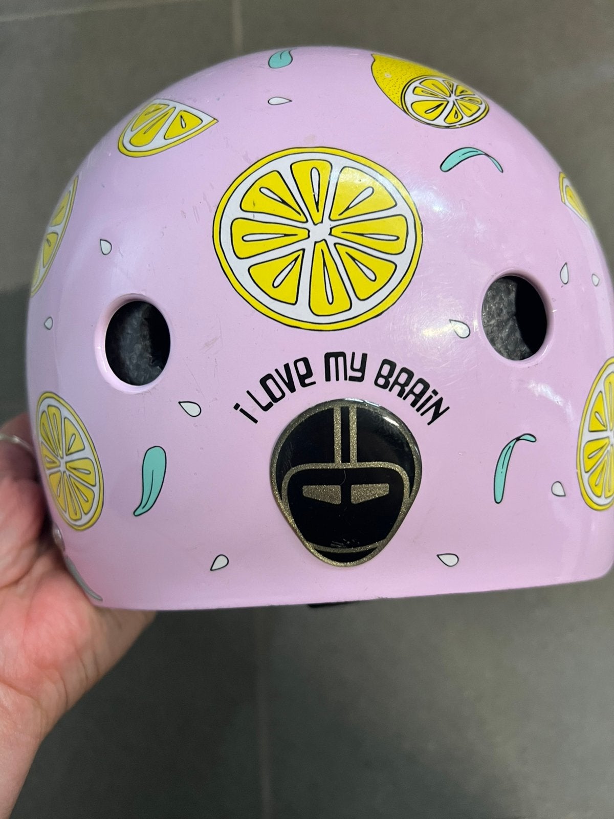 Nutcase fietshelm S 52–56 cm – roze Lemon design, Ophalen of Verzenden, Gebruikt, S, Jongen of Meisje