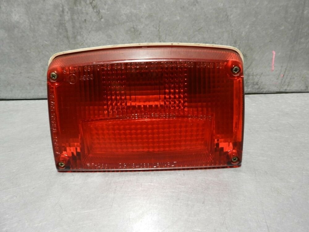 GS1100ES 1983 - 1984 Suzuki Achterlicht D1-44079, Motoren
