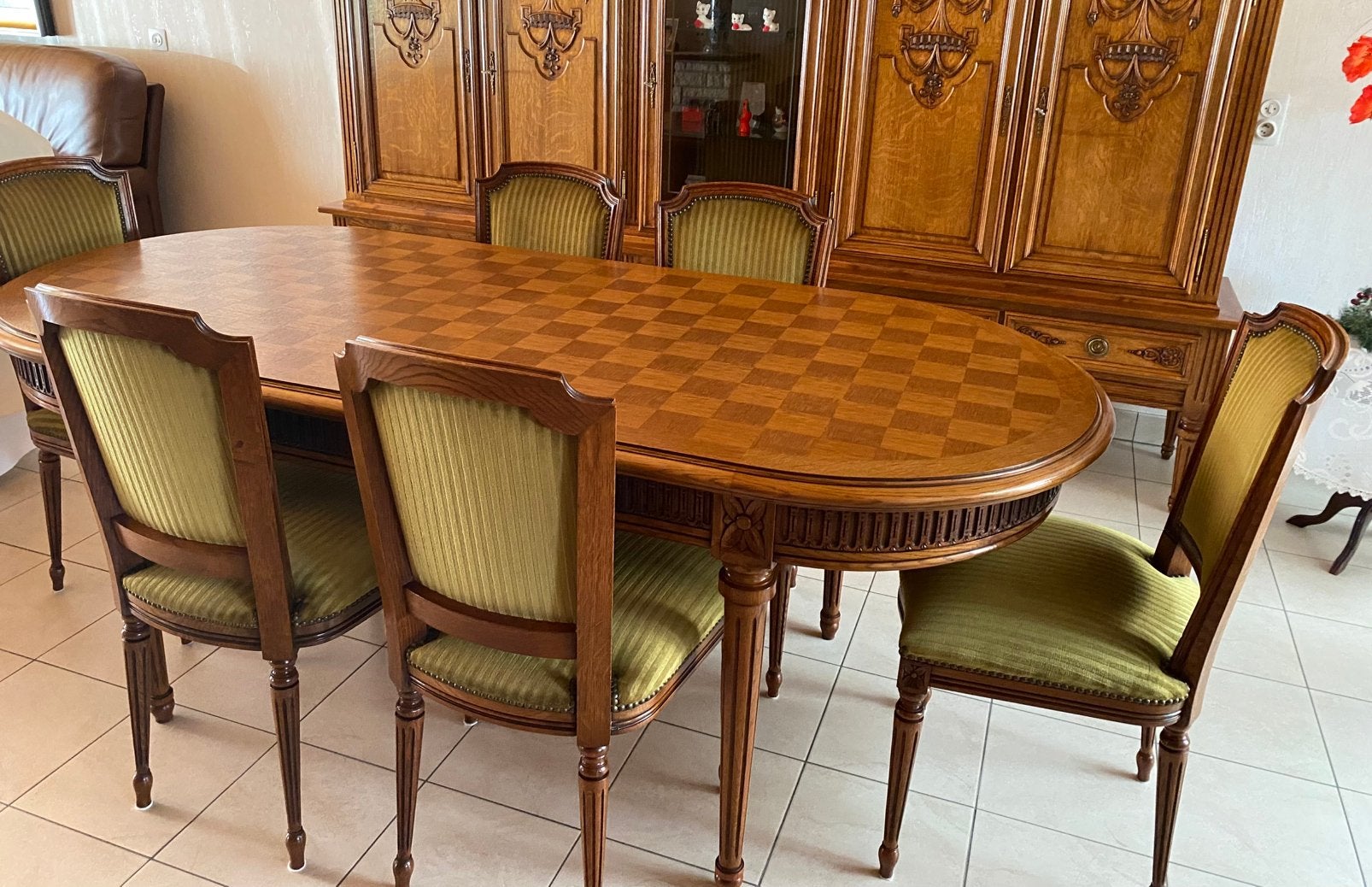 Vintage eiken eetkamer in Neo-Louis XVI-stijl, Huis en Inrichting, Complete eetkamers, Ophalen, Gebruikt, Neo-Louis XVI, 4 tot 6 stoelen