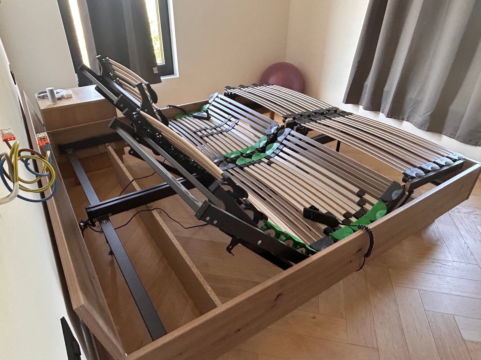 1 sommier electrique Excellence 90 x 200, Ophalen, Gebruikt, 200 cm, 90 cm