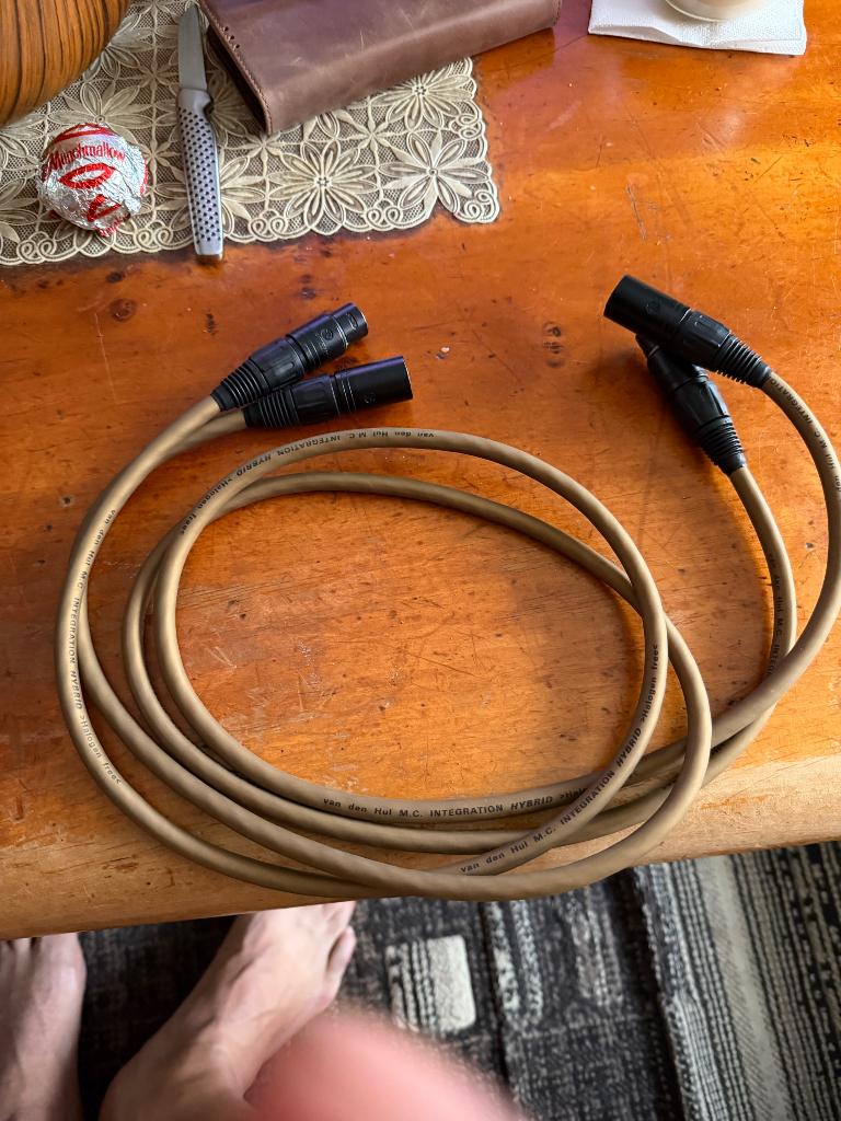 Van Den Hul M.C. XLR, TV, Hi-fi & Vidéo, Câbles audio & Câbles de télévision, Enlèvement, Comme neuf, Moins de 2 mètres, Câble Interlink