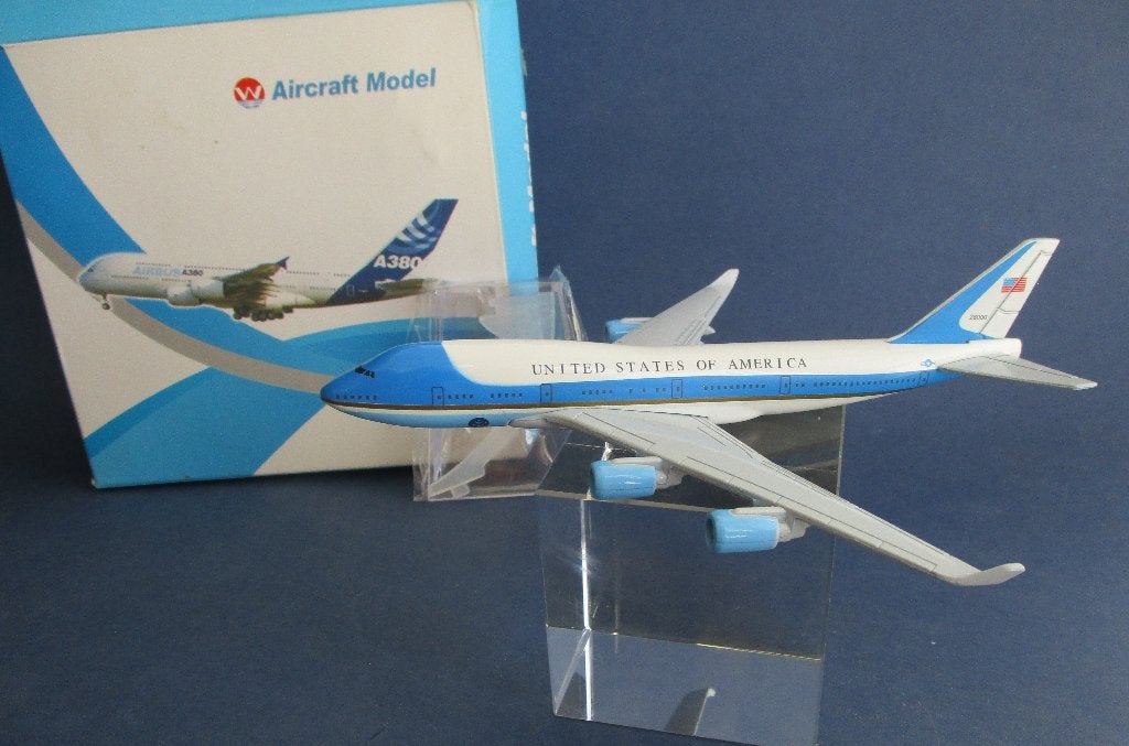 Boeing A380: W -Aircraft Model 16cm.  > Metaal -28000, Envoi