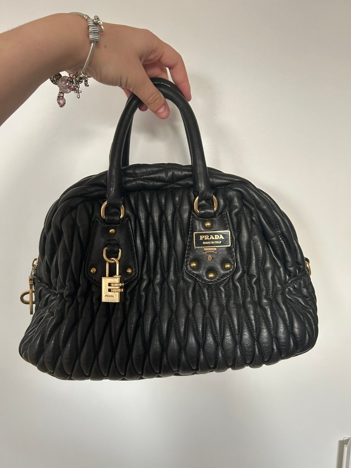 Sac Prada vintage, Bijoux, Sacs & Beauté, Enlèvement ou Envoi, Comme neuf, Noir, Sac à main