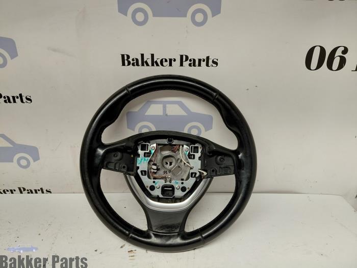Volant d'un BMW 5-Serie, -, -, 3 mois de garantie, Utilisé
