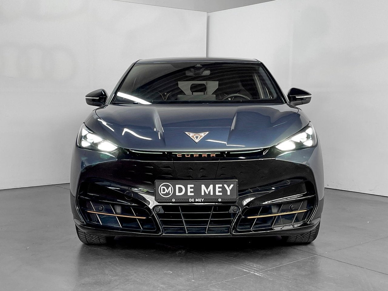 Cupra Tavascan 77 kWh 285pk / Carplay / Keyless / Camera / A, Autos, Achat, Entreprise, Automatique, Ordinateur de bord
