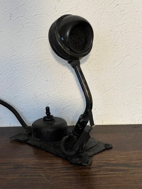Microphone de poitrine T-26, US Signal Corps, Collections, Objets militaires | Seconde Guerre mondiale, Enlèvement