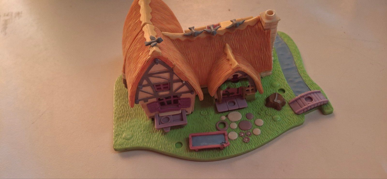 Zeldzame Disney Polly Pocket 1995 – Sneeuwwitje Huisje (100%, Ophalen, Zo goed als nieuw