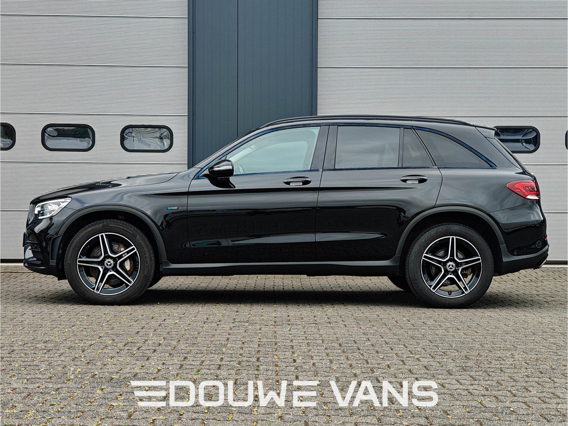 Mercedes-Benz GLC 300e 4MATIC AMG Panorama Leder Night Pakke, Autos, Cuir, Achat, Euro 6, Entreprise