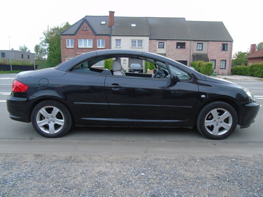 Peugeot 307cc Cabrio 1.6i Benzine *2005 *Leder *Airco, Voorwielaandrijving, Beige, 4 cilinders, Cabriolet