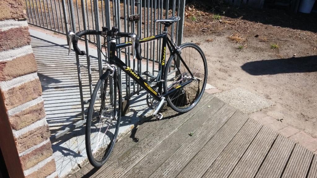 Koersfiets, Fietsen en Brommers, Ophalen, Zo goed als nieuw
