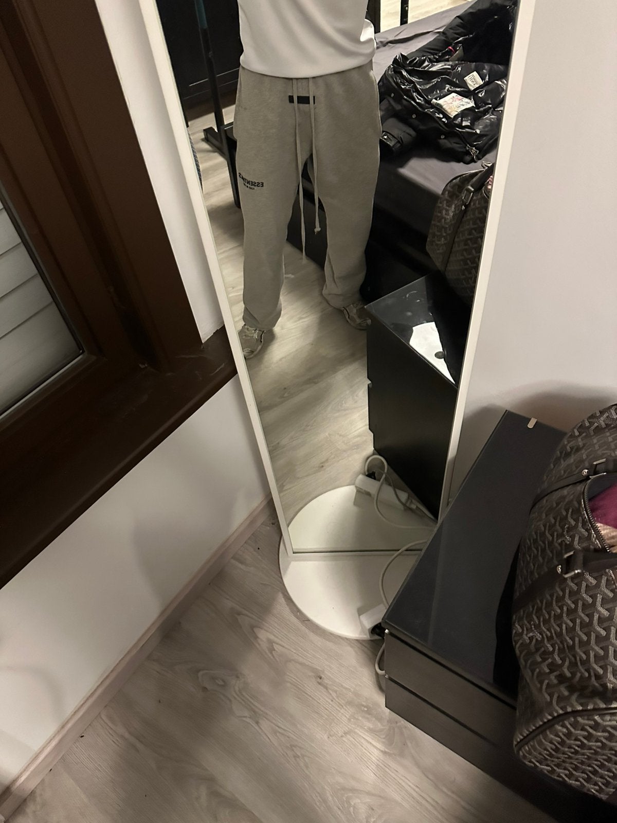 Titel: Fear of God Essentials Sweatpants / Joggingbroek, Ophalen of Verzenden, Zo goed als nieuw