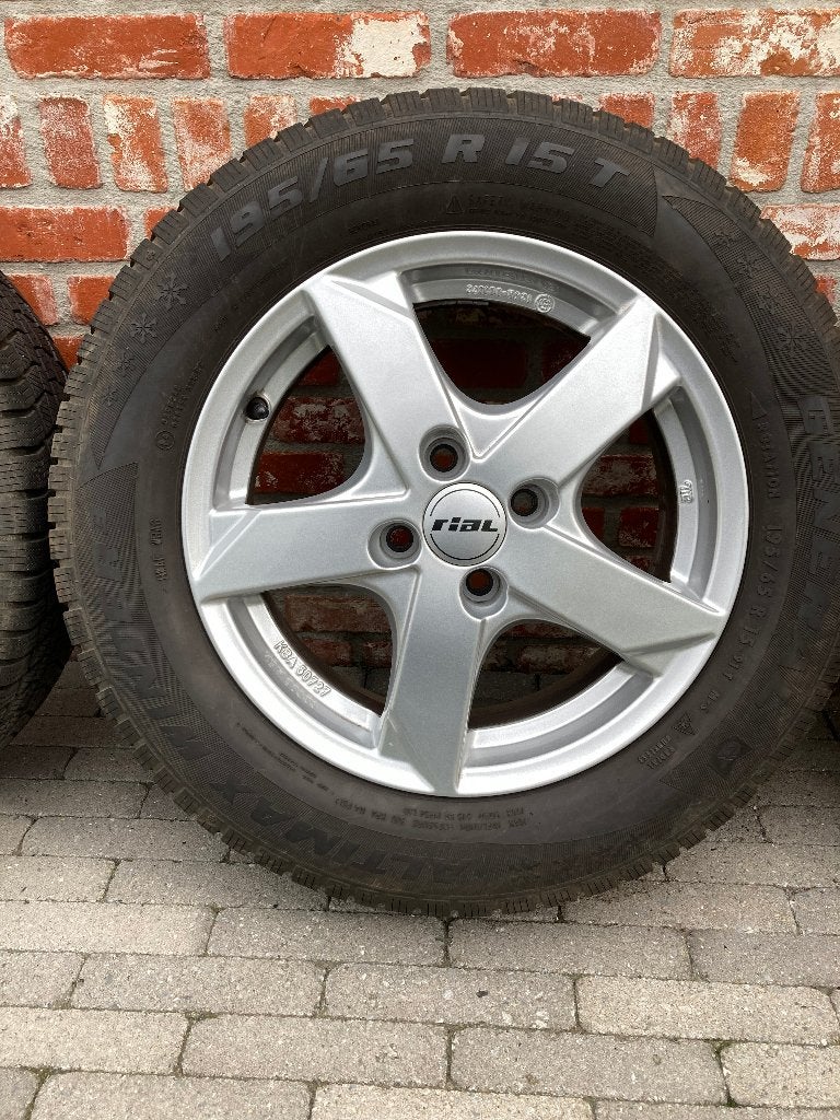 4 Aluminium velgen met winterbanden, 15 pouces, Pneus et Jantes, Pneus hiver, Véhicule de tourisme