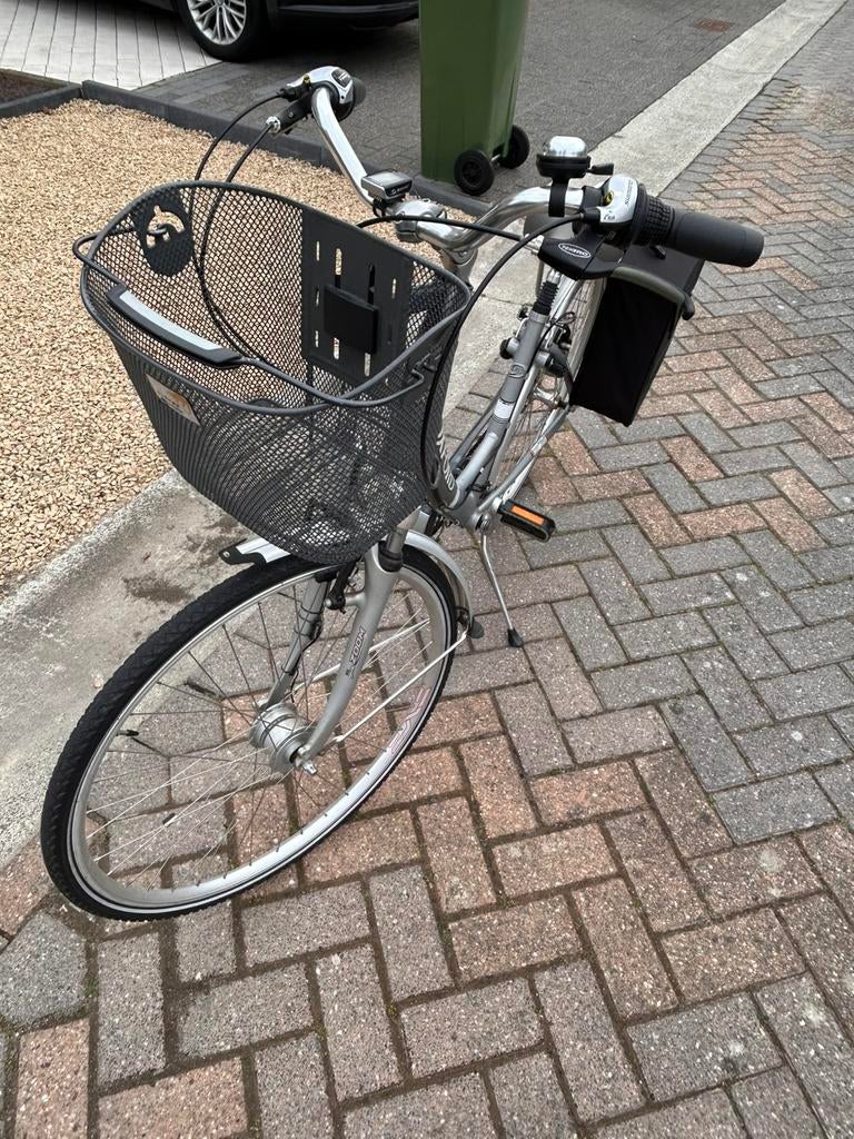 Oxford damesfiets, Fietsen en Brommers, Ophalen, Zo goed als nieuw, Versnellingen