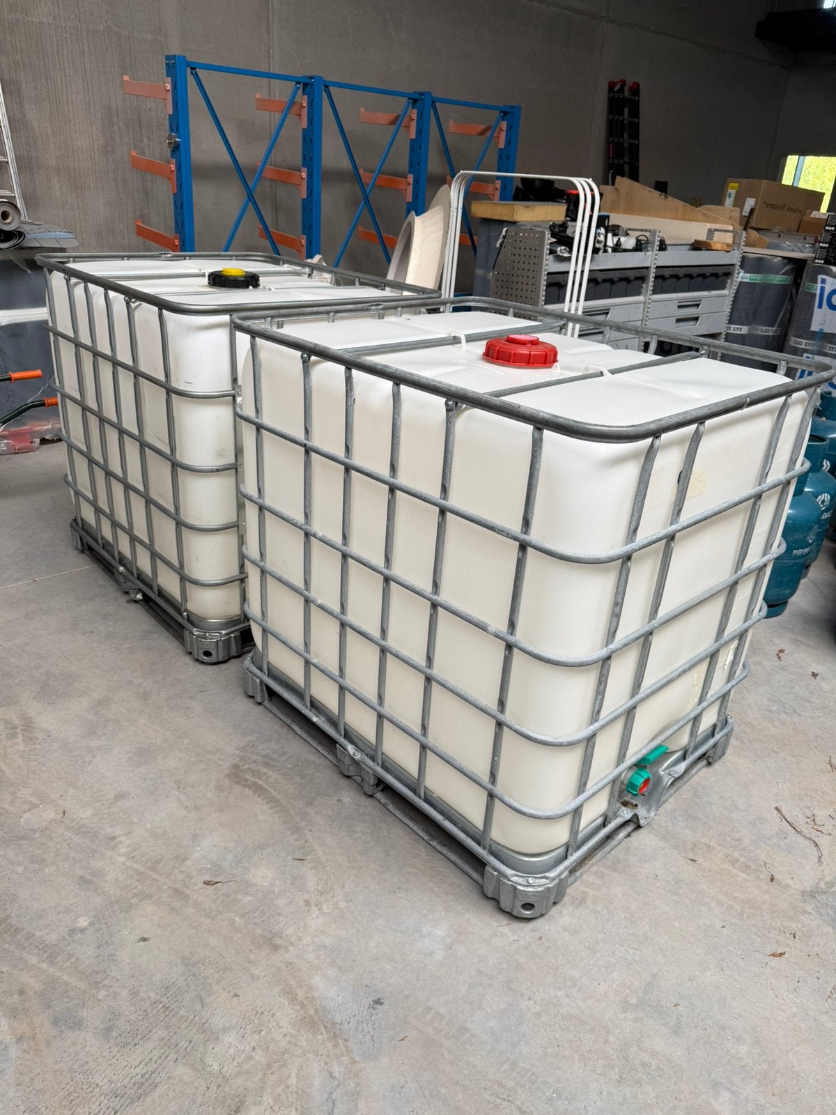 Ibc vaten 1000L, Tuin en Terras, Ophalen, Kunststof, Met kraantje, 150 liter of meer