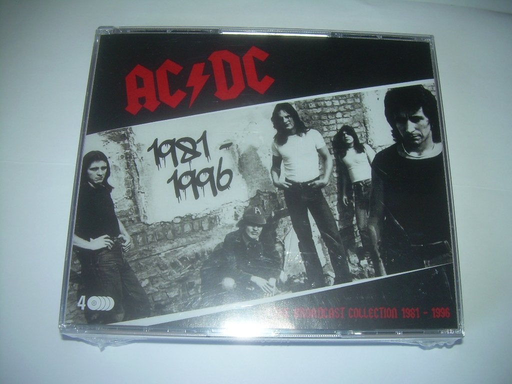 BOÎTE DE 4 CD - AC/DC, CD & DVD, CD | Hardrock & Metal, Enlèvement ou Envoi, Neuf, dans son emballage, Hard rock, Coffret