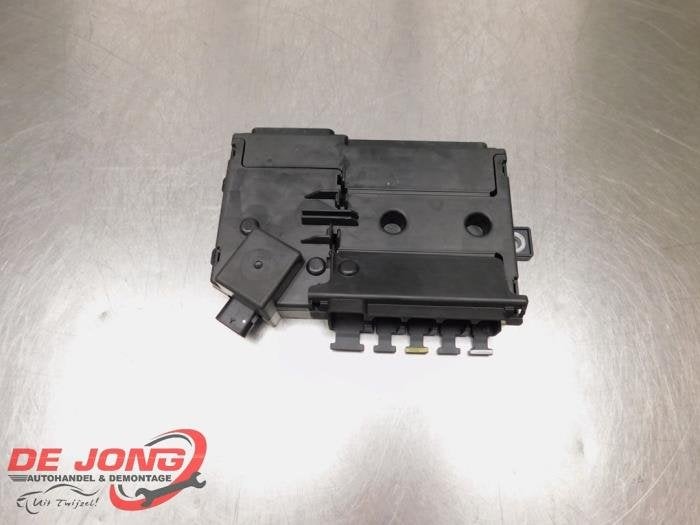 Boîte à fusibles d'un Mercedes C-Klasse, 3 mois de garantie, Utilisé, -, -