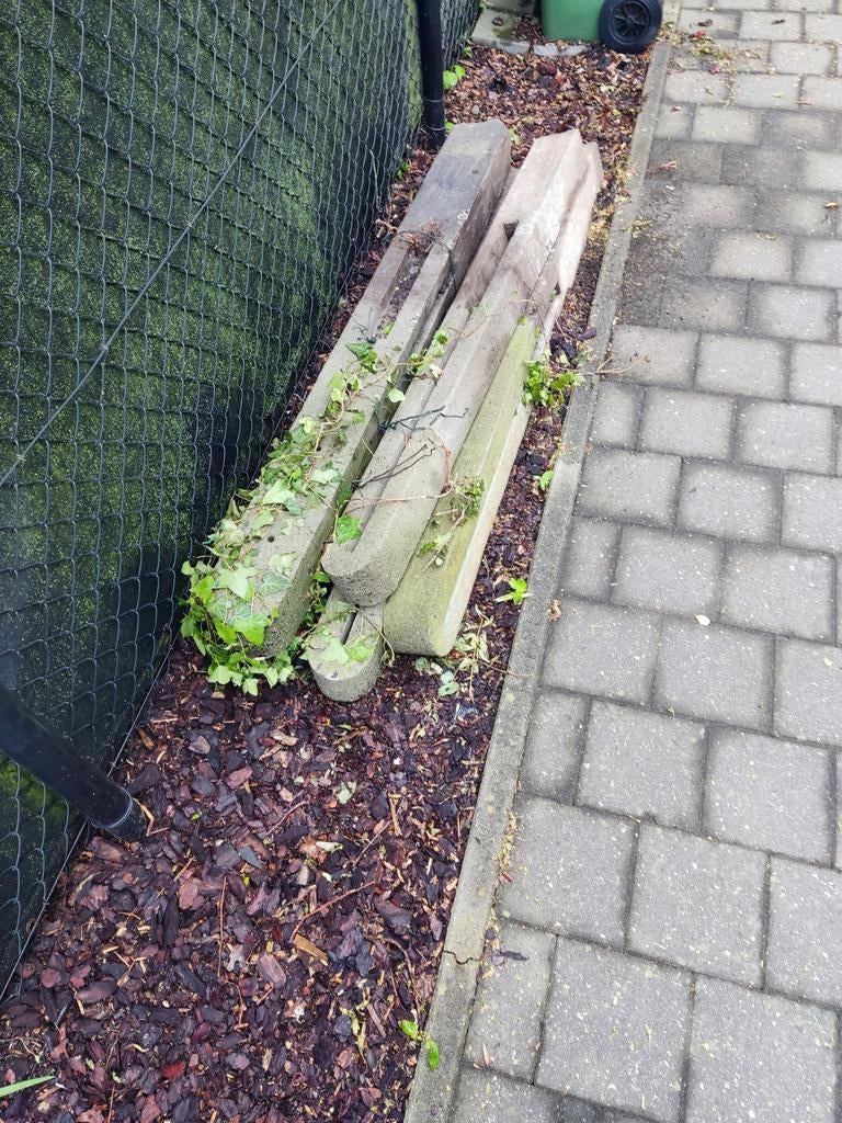 Gratis op te halen beton palen, Ophalen