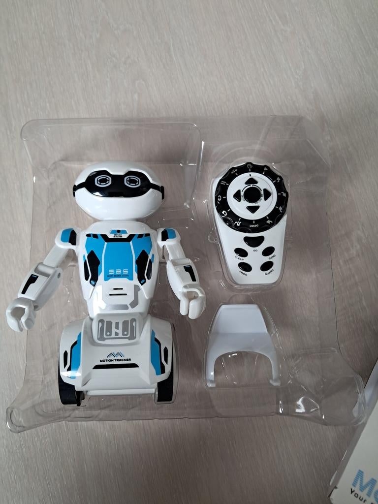Robot macrobot, Enlèvement