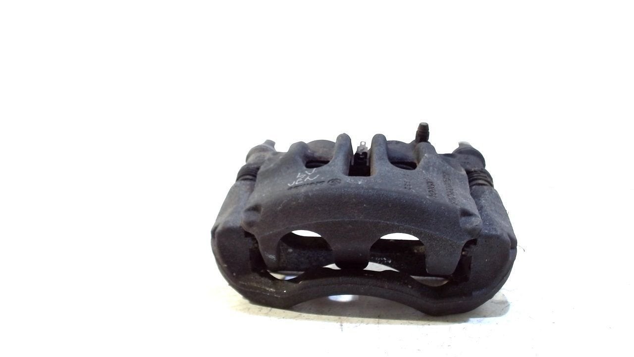 Remklauw links voor Renault Master, Onderdelen@venauto.nl, Van der Ven Autorecycling B.V., Gebruikt, Ettenseweg 76, 4706 PB Roosendaal, The Netherlands