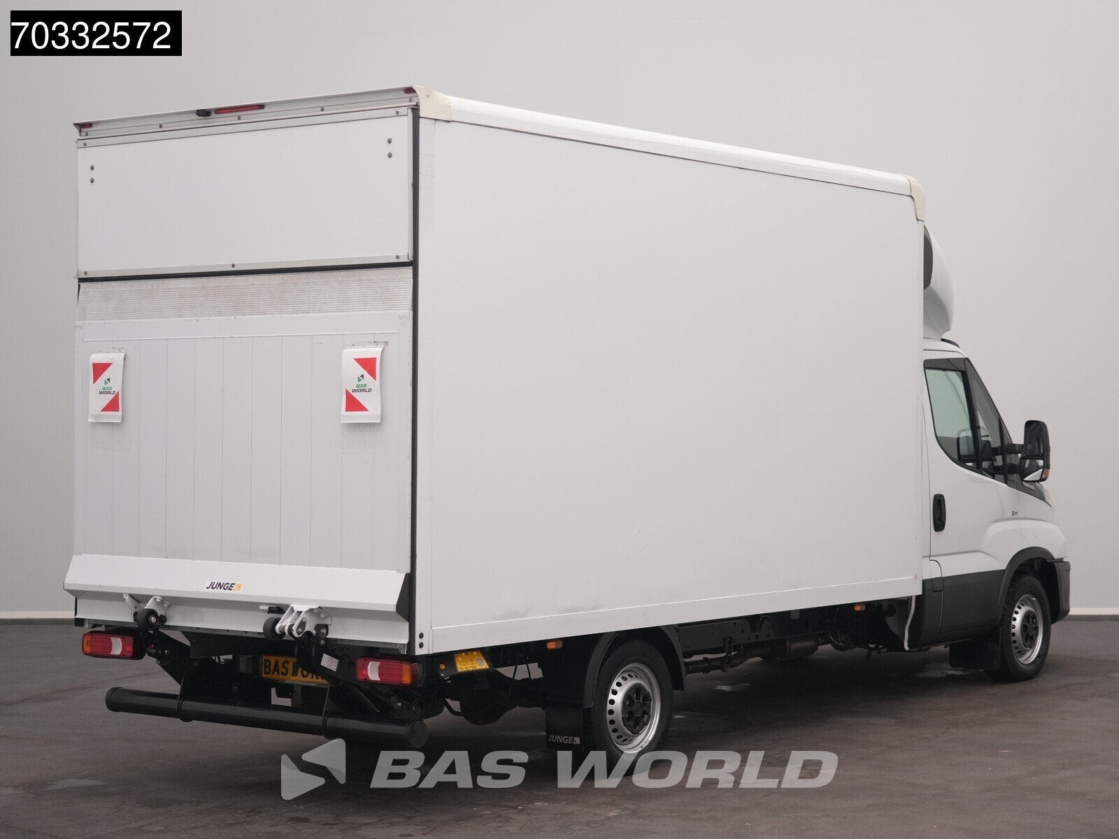 Iveco Daily 35S16 Automaat Laadklep Airco Hi-Connect Camera, Automaat, Stof, Gebruikt, Euro 6