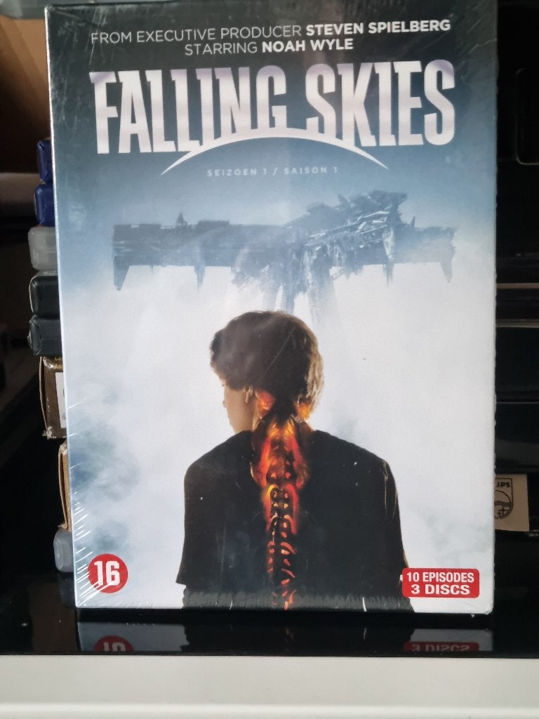 Falling Skies, S1, Noah Wyle, Cd's en Dvd's, Ophalen of Verzenden, Nieuw in verpakking