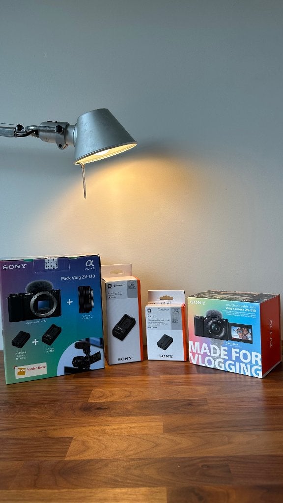 Sony ZV-E10 pack vlog, TV, Hi-fi & Vidéo, Appareils photo numériques, Bluetooth, Moins de 4 fois, Comme neuf, Enlèvement