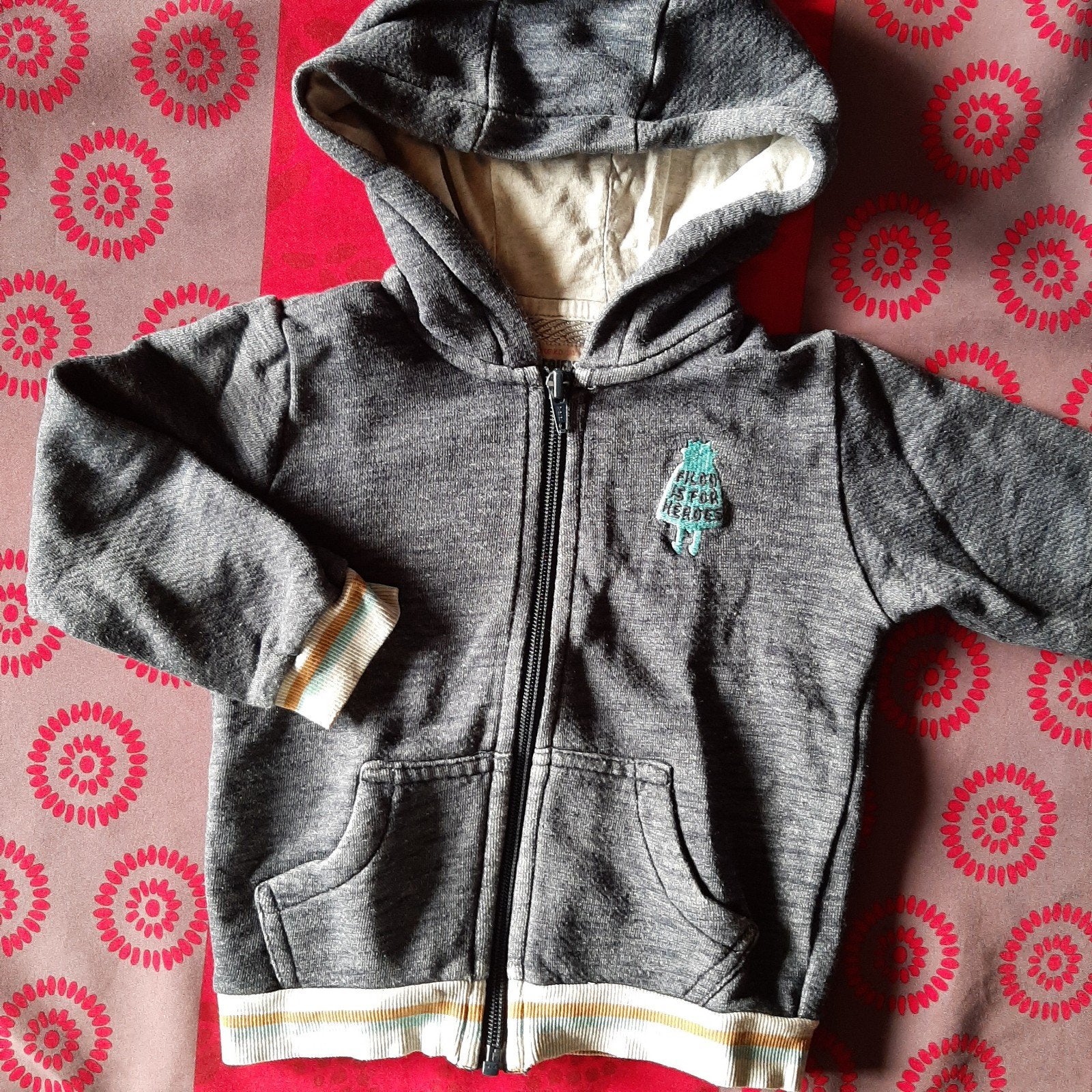 Gilet trui blauw Merk Filou & Friends met kap., Ophalen