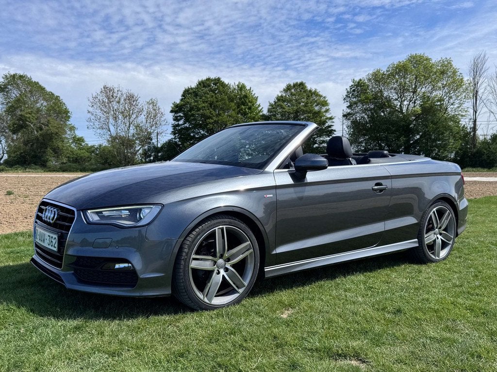 Audi A3 A3 Cabriolet 1.4 TFSI 150 CV S line S tronic, Autos, Argent ou Gris, Achat, Entreprise, Noir