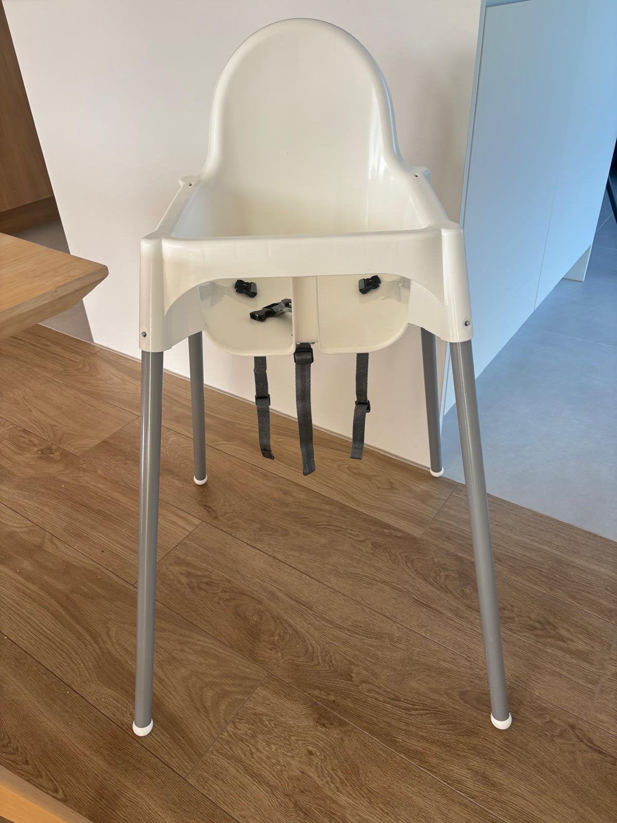 Kinderstoel ikea, Ophalen, Zo goed als nieuw