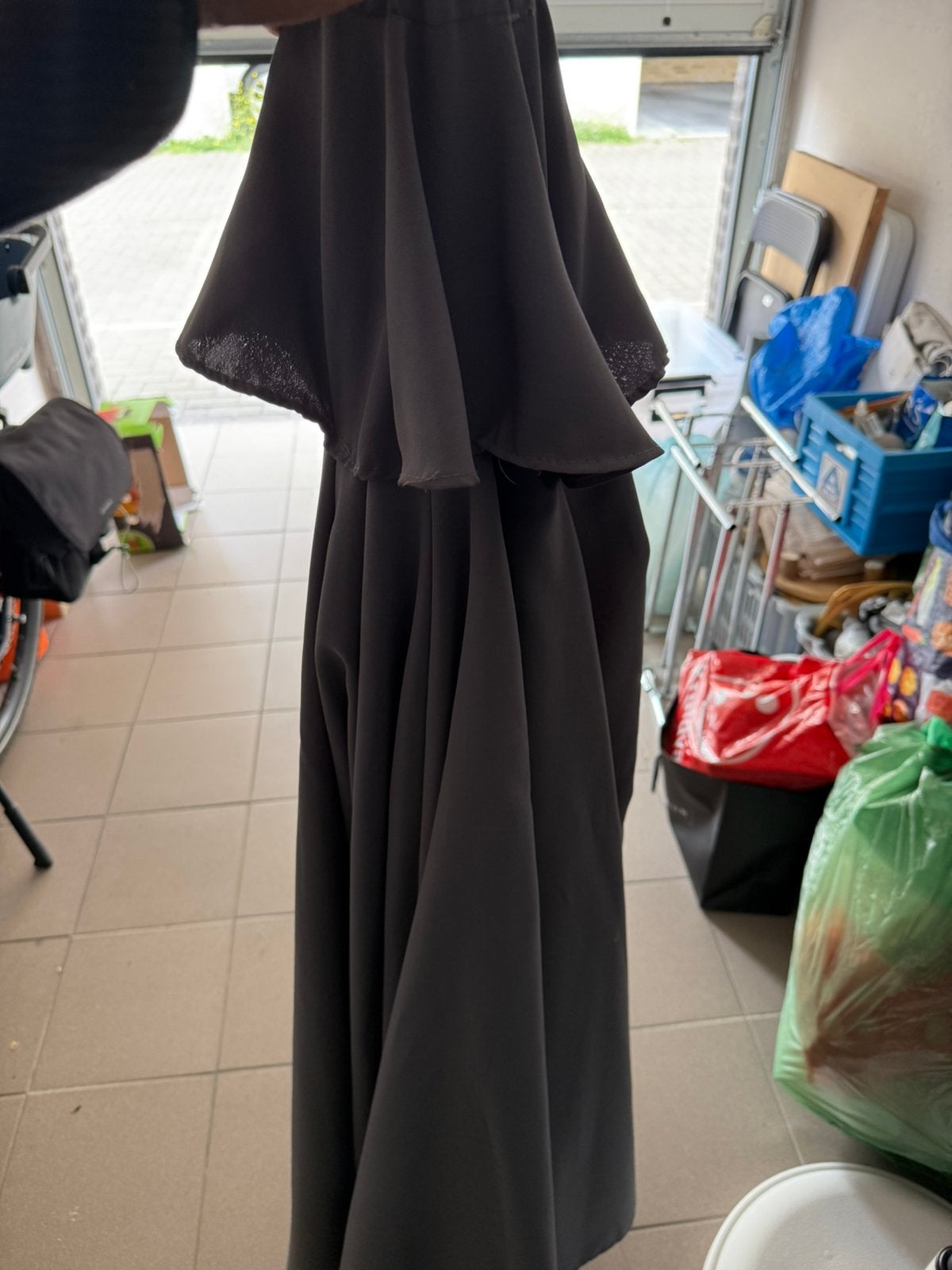 Parasol voet  en paraplu 45 euro, Kleding | Dames, Jumpsuits, Ophalen, Zo goed als nieuw