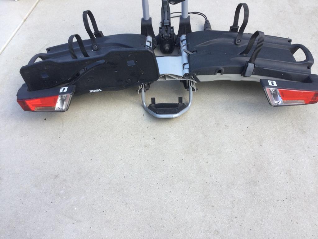 Thule fietsdrager voor trekhaak,  2 electr, kantelbaar, Support d'attelage, 2 vélos, Enlèvement, Utilisé