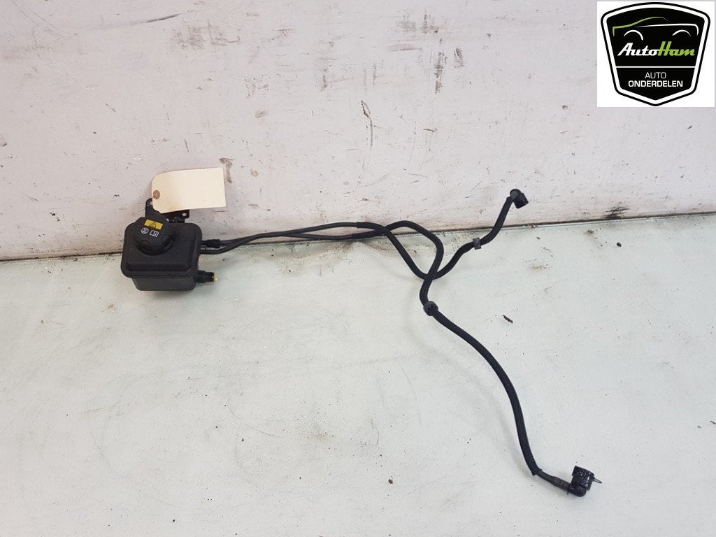 EXPANSIERESERVOIR BMW 5 serie (G30) (01-2016/06-2023), Gebruikt, BMW