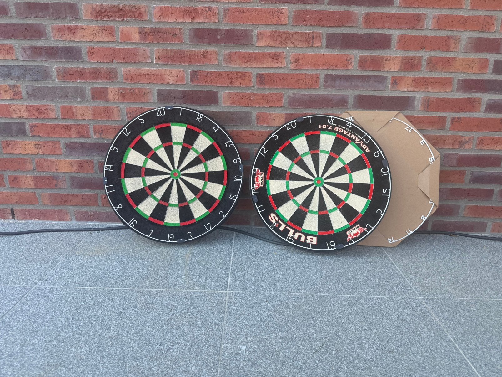 Dartsborden, Sport en Fitness, Darts, Ophalen, Gebruikt