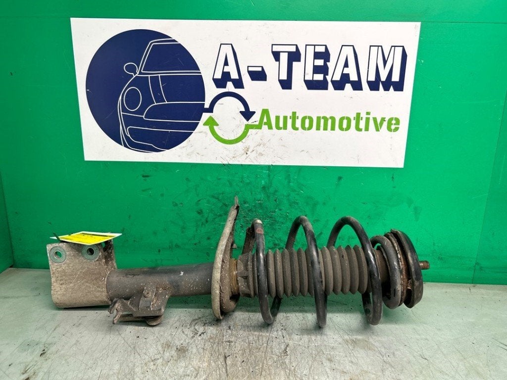SCHOKBREKER LINKS VOOR Peugeot 308 SW (4E / H), Kontakt-peugeot@peugeot.com, Gebruikt, Peugeot Deutschland GmbH, Bahnhofsplatz
65423  Rüsselsheim, DE