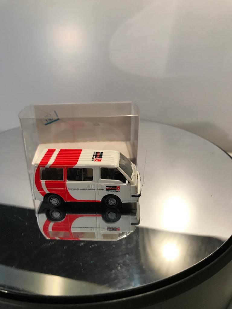 MITSUBISHI L300 - RTBF BRUXELLES - RIETZE - 1:87, Verzenden, Nieuw, Auto, Rietze