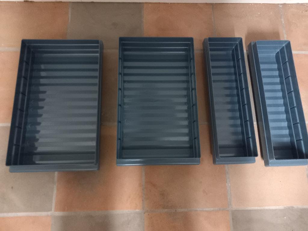Bacs empilables 20 de 40x23x8, 15 de 40x11x8, Enlèvement