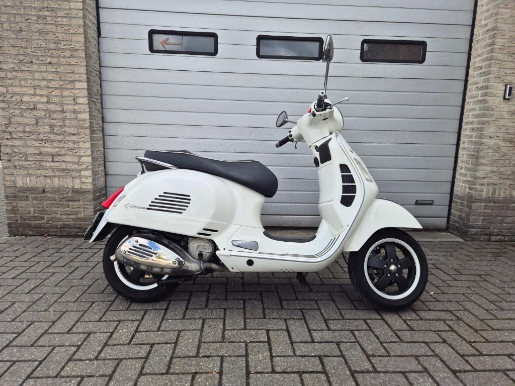 vespa GTS125 SUPER, Bedrijf, Scooter