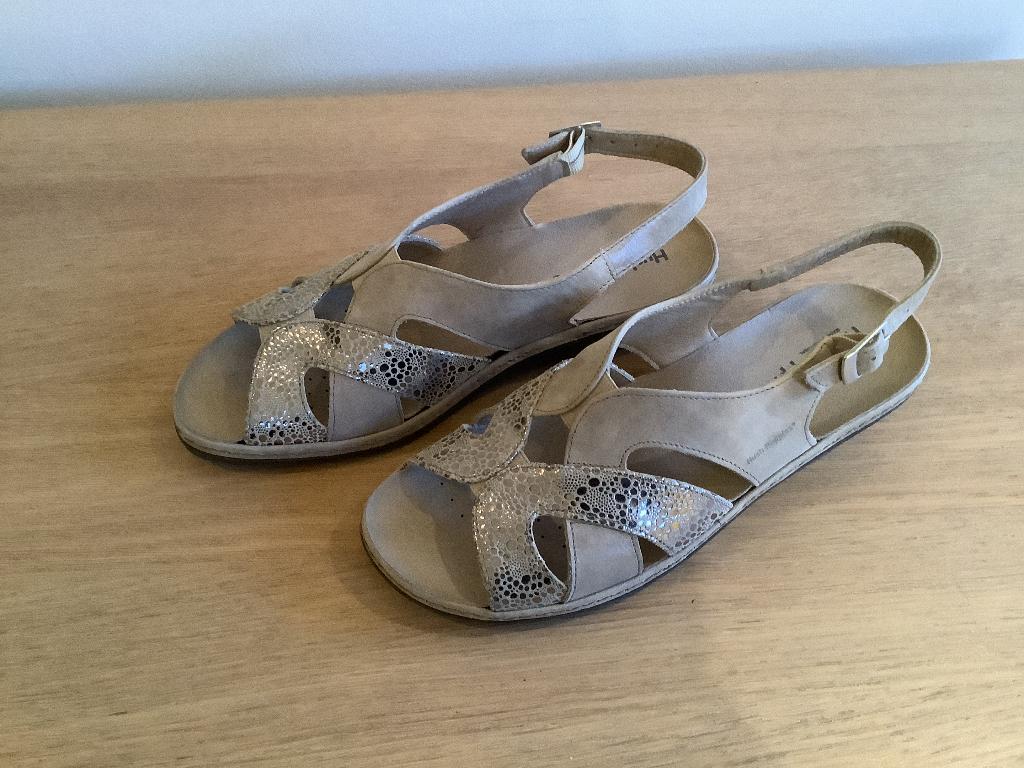 Sandalen Hush Puppies maat 39 NIEUW, Kleding | Dames, Schoenen, Nieuw, Hush Puppies, Sandalen of Muiltjes, Ophalen of Verzenden