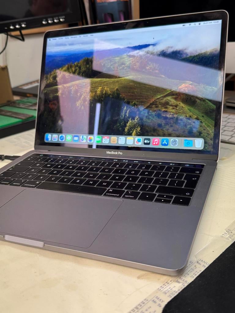Macbook Pro 13- inch, Ophalen, Zo goed als nieuw, Qwerty, MacBook