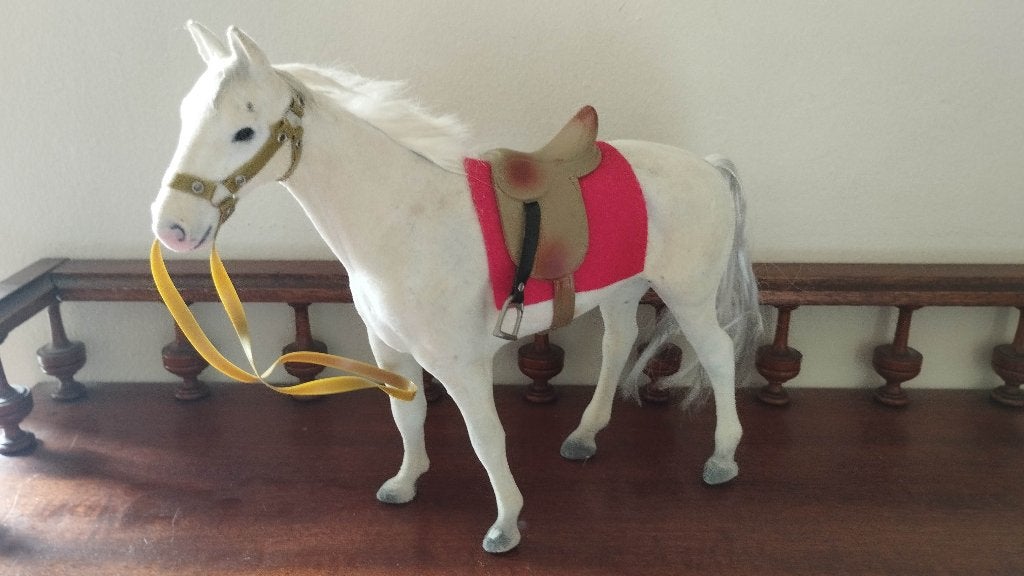 Beeldje beeldje Wit paard ongeveer 25 cm lang, Ophalen of Verzenden, Gebruikt